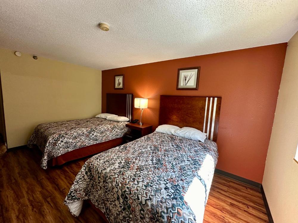 Double Room with Two Double Beds interior